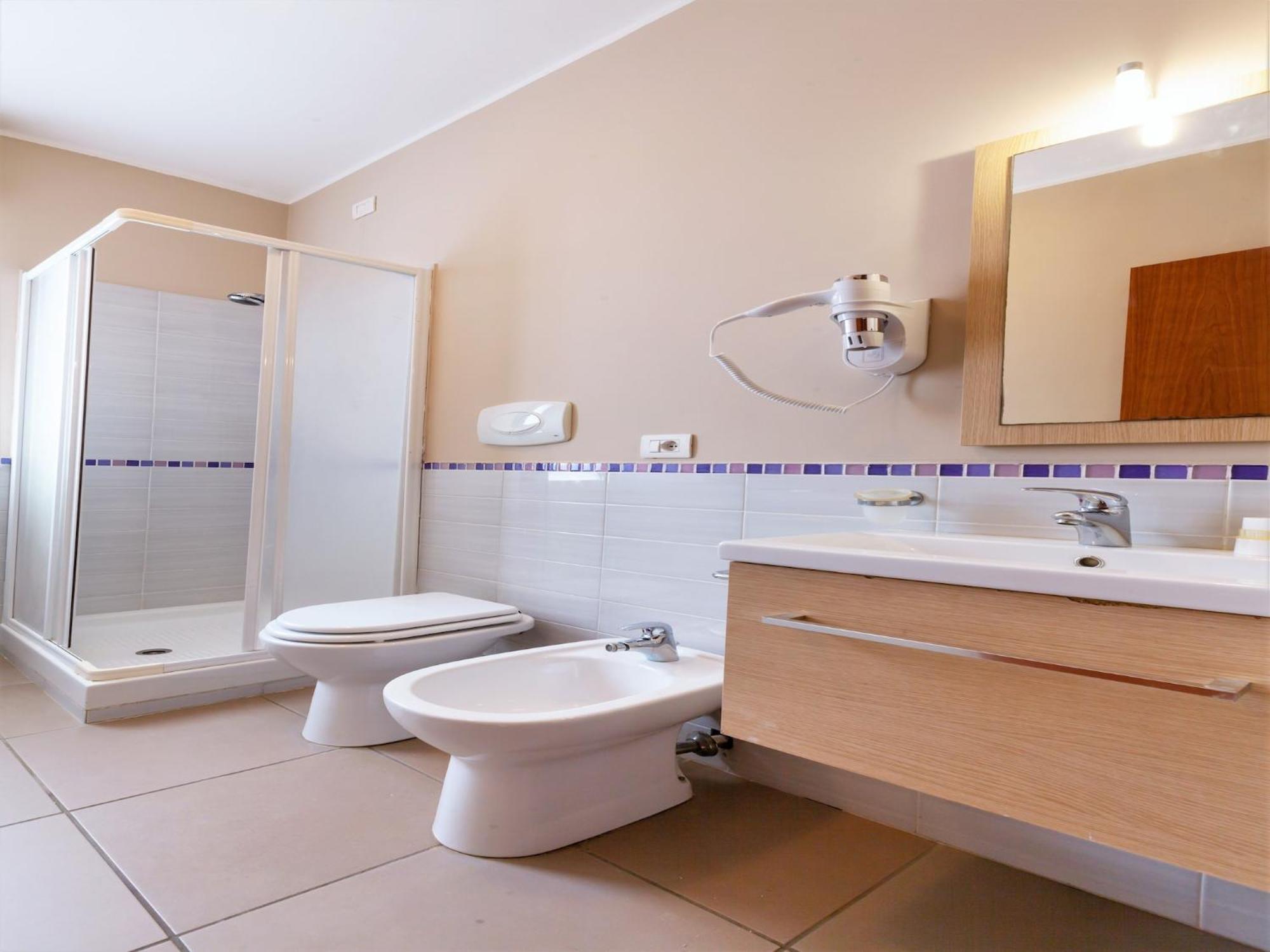 Pleasant Apartment In Alba Adriatica Near Sea Kültér fotó